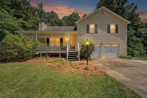 297 Taylors Gin Rd, Temple, GA 30179