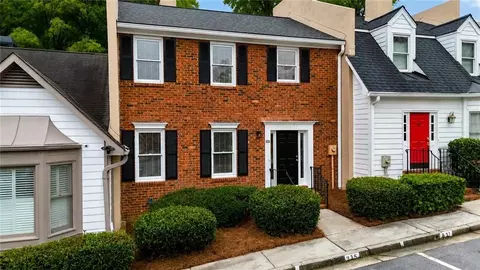 935 Lenox Hill Ct NE, Atlanta, GA 30324