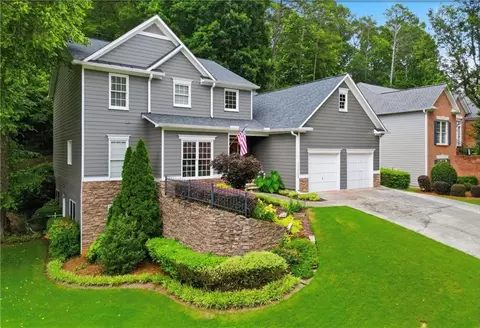 717 Parkside Dr, Woodstock, GA 30188
