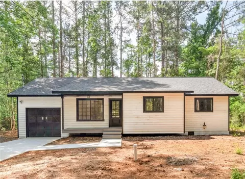 899 Virginia Ct SE, Conyers, GA 30094