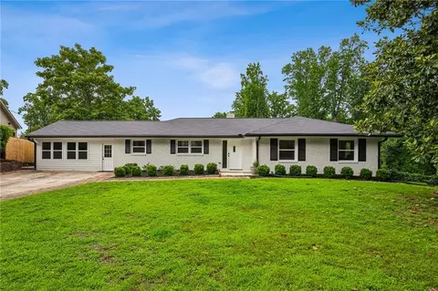 5638 Sherrell Dr, Atlanta, GA 30342