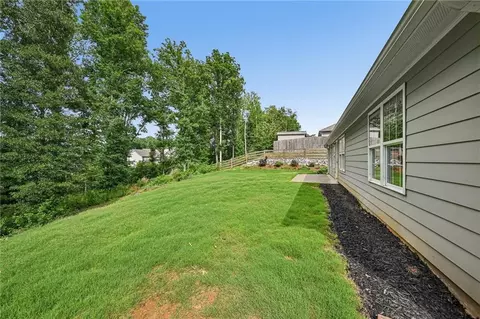 Exterior - 308 Katie Ln, Commerce, GA 30529 photo 5 of 8
