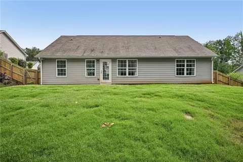 Exterior - 308 Katie Ln, Commerce, GA 30529 photo 7 of 8