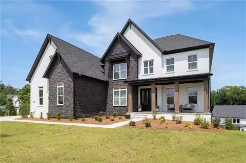 4510 Hawthorn Cir, Alpharetta, GA 30022