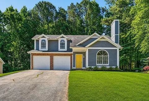 5515 Forest Downs Circle Cir, Atlanta, GA 30349