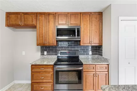 133 Harold Dr, Mcdonough, GA 30253 photo 13