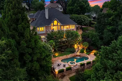 8360 Kenningston Way, Duluth, GA 30097