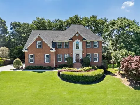 165 Brighton Cir, Alpharetta, GA 30004