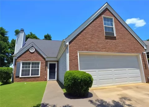 8208 Wynfield Dr, Jonesboro, GA 30238