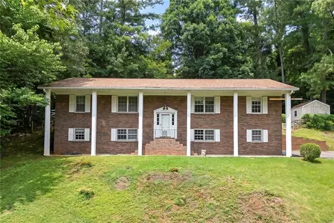 279 Heck Rd NE, Kennesaw, GA 30144