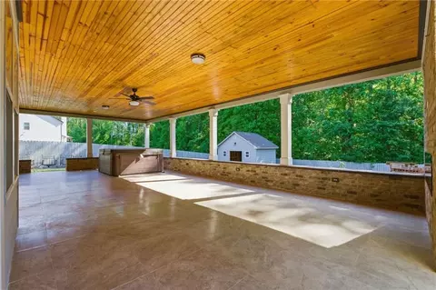 Exterior - 802 Relic Rdg, Hampton, GA 30228 photo 3 of 4