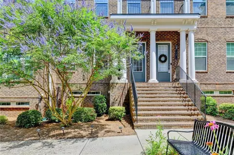 721 Topsail Ln, Alpharetta, GA 30005
