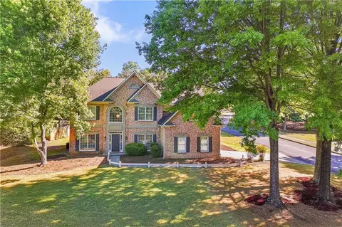 12350 Clairmonte Ave, Alpharetta, GA 30009
