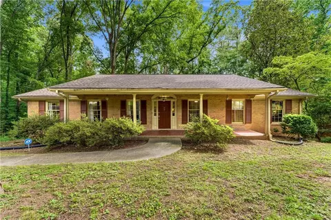 1901 Arnold Dr, Austell, GA 30106
