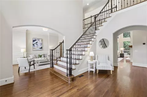 720 Lake Mist Cv, Milton, GA 30004