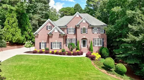 720 Lake Mist Cv, Milton, GA 30004