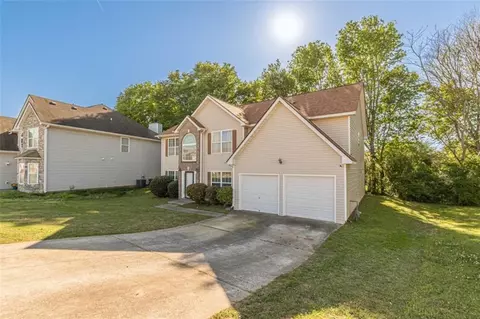 Exterior - 11645 Kades Trl, Hampton, GA 30228 photo 2 of 2