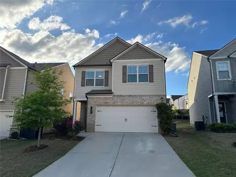 126 Auburn Crossing Dr, Auburn, GA 30011