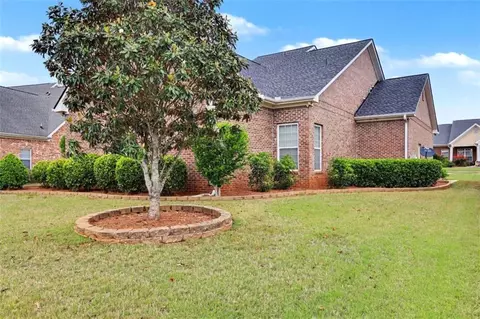 Exterior - 3126 Alhambra Cir, Hampton, GA 30228 photo 7 of 7