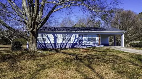 Exterior - 284 Doster Ave, Monroe, GA 30656 photo 3 of 4