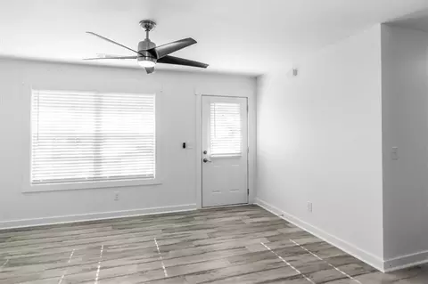 Living - 284 Doster Ave, Monroe, GA 30656 photo 1 of 2