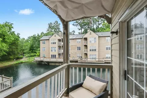 408 Mill Pond Ct SE, Smyrna, GA 30082