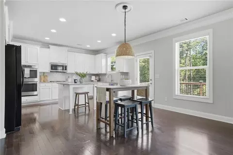 3860 Grandview Manor Dr, Cumming, GA 30028