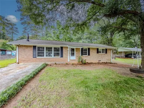 880 Virginia Ct SE, Conyers, GA 30094