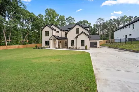 Exterior - 2600 Camp Mitchell Rd, Grayson, GA 30017 photo 2 of 10