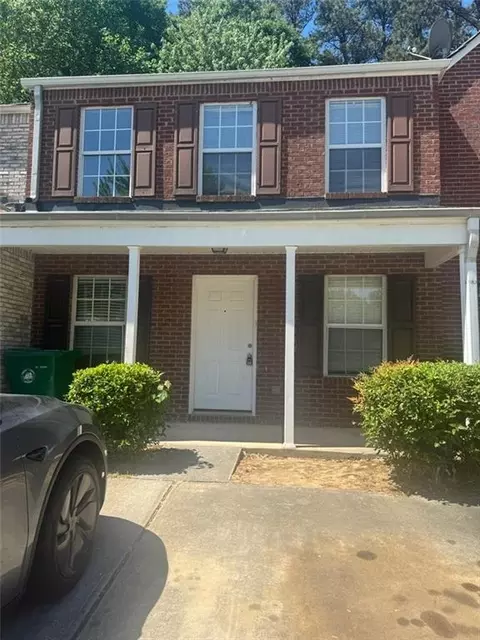 1513 Eastern Sunrise Ln, Decatur, GA 30034