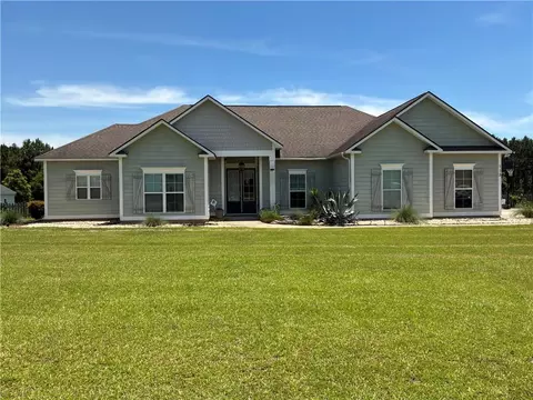 113 Depot Ct, Leesburg, GA 31763