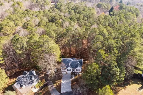 View/Area - 402 Eileen Cir, Canton, GA 30114 photo 2 of 5
