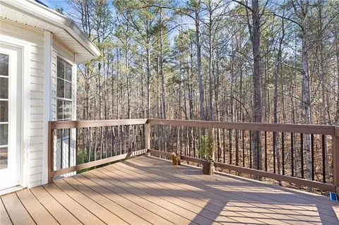Exterior - 402 Eileen Cir, Canton, GA 30114 photo 3 of 5