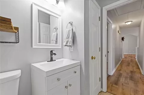 Entry Way - 402 Eileen Cir, Canton, GA 30114 photo 1 of 3