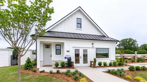 1494 Longwing Ln, Marietta, GA 30066