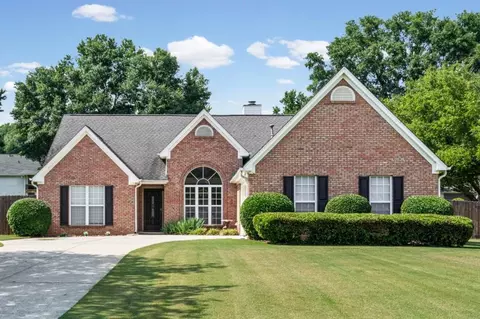 7065 Valley Landing Ct, Cumming, GA 30041