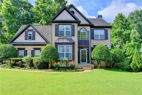 Exterior - 365 Ruby Forest Pkwy, Suwanee, GA 30024 photo 2 of 8