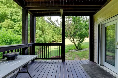 Exterior - 365 Ruby Forest Pkwy, Suwanee, GA 30024 photo 5 of 8