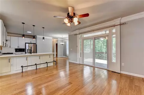 Living - 365 Ruby Forest Pkwy, Suwanee, GA 30024 photo 10 of 14