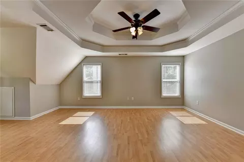 Living - 365 Ruby Forest Pkwy, Suwanee, GA 30024 photo 12 of 14