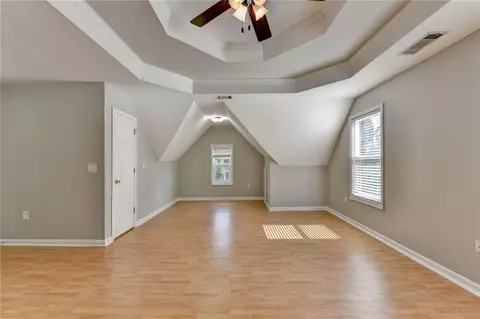 Living - 365 Ruby Forest Pkwy, Suwanee, GA 30024 photo 13 of 14