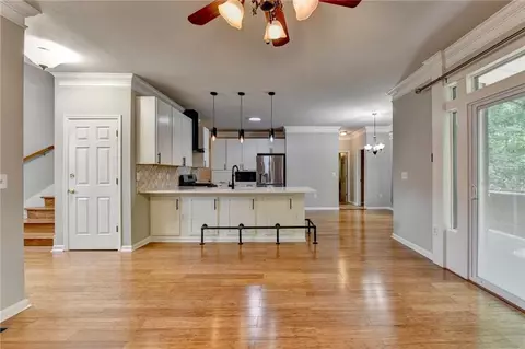 Living - 365 Ruby Forest Pkwy, Suwanee, GA 30024 photo 9 of 14