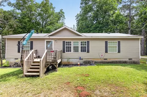 1903 B Whitfield Rd, Jefferson, GA 30549