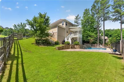 Exterior - 2098 Harmony Dr, Canton, GA 30115 photo 6 of 13