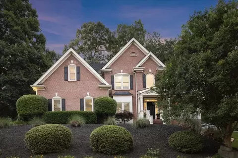 1215 Lake Washington Cir, Lawrenceville, GA 30043