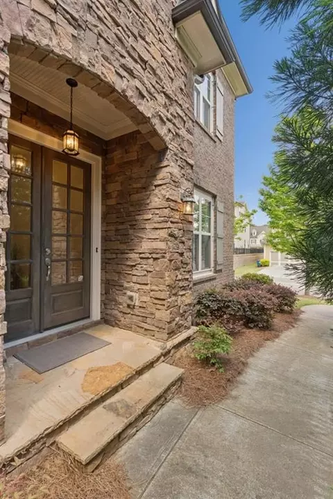 211 Saddle Rd, Alpharetta, GA 30009
