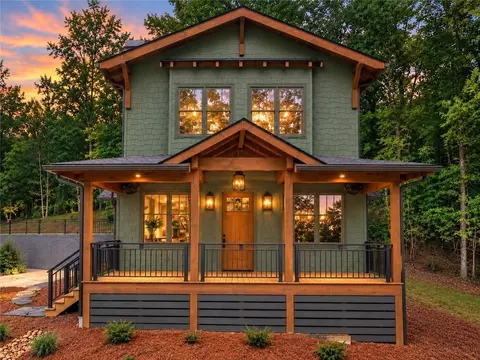 91 Edgewater Dr, Ellijay, GA 30540