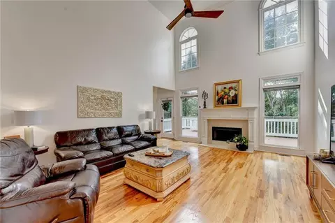 5955 Ettington Dr, Suwanee, GA 30024 photo 11