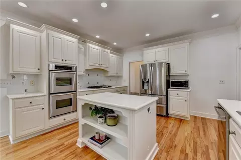 5955 Ettington Dr, Suwanee, GA 30024 photo 13