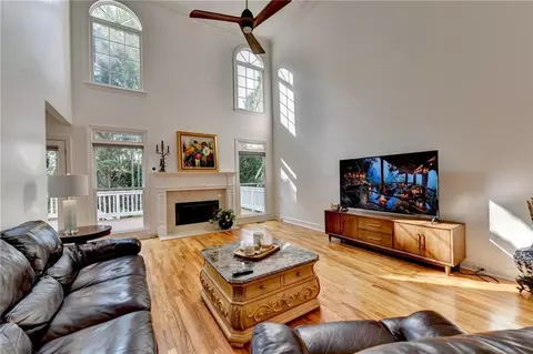 5955 Ettington Dr, Suwanee, GA 30024 photo 10